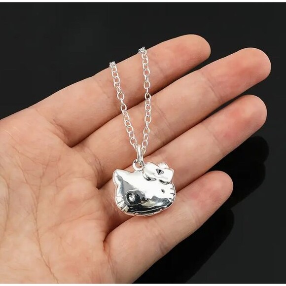 Silver Sanrio Hello Kitty Locket Pendant Necklace Opens - Picture 1 of 9